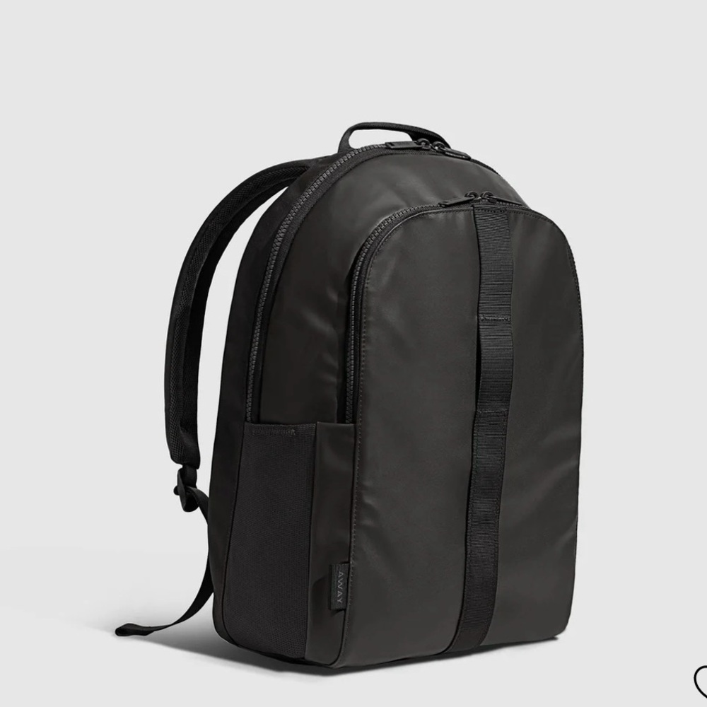 AWAY Active Backpack 26L